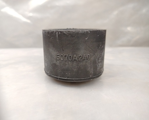 [5070A240] Soporte de Cabina Inferior Mitsubishi