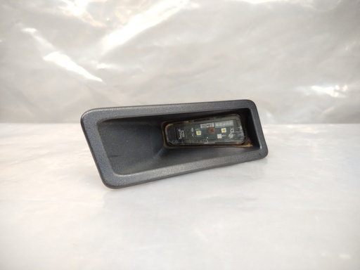 [68259696AD] Luz Led Derecha Placa Trasera Dodge Ram