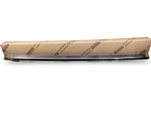 [53127-60120] Moldura Parrilla Frontal Toyota Land Cruiser Prado